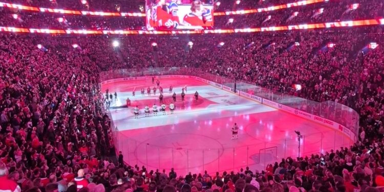 Environ un million de téléspectateurs regarde le Tricolore à chaque match (Photo : Noah Gauthier Morin)
