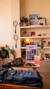 Boutique de seconde main Objet Rejet