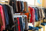 vêtements usagés en rayon