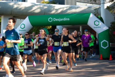 Les coureurs partent pour un 10 km.