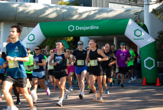 Les coureurs partent pour un 10 km.